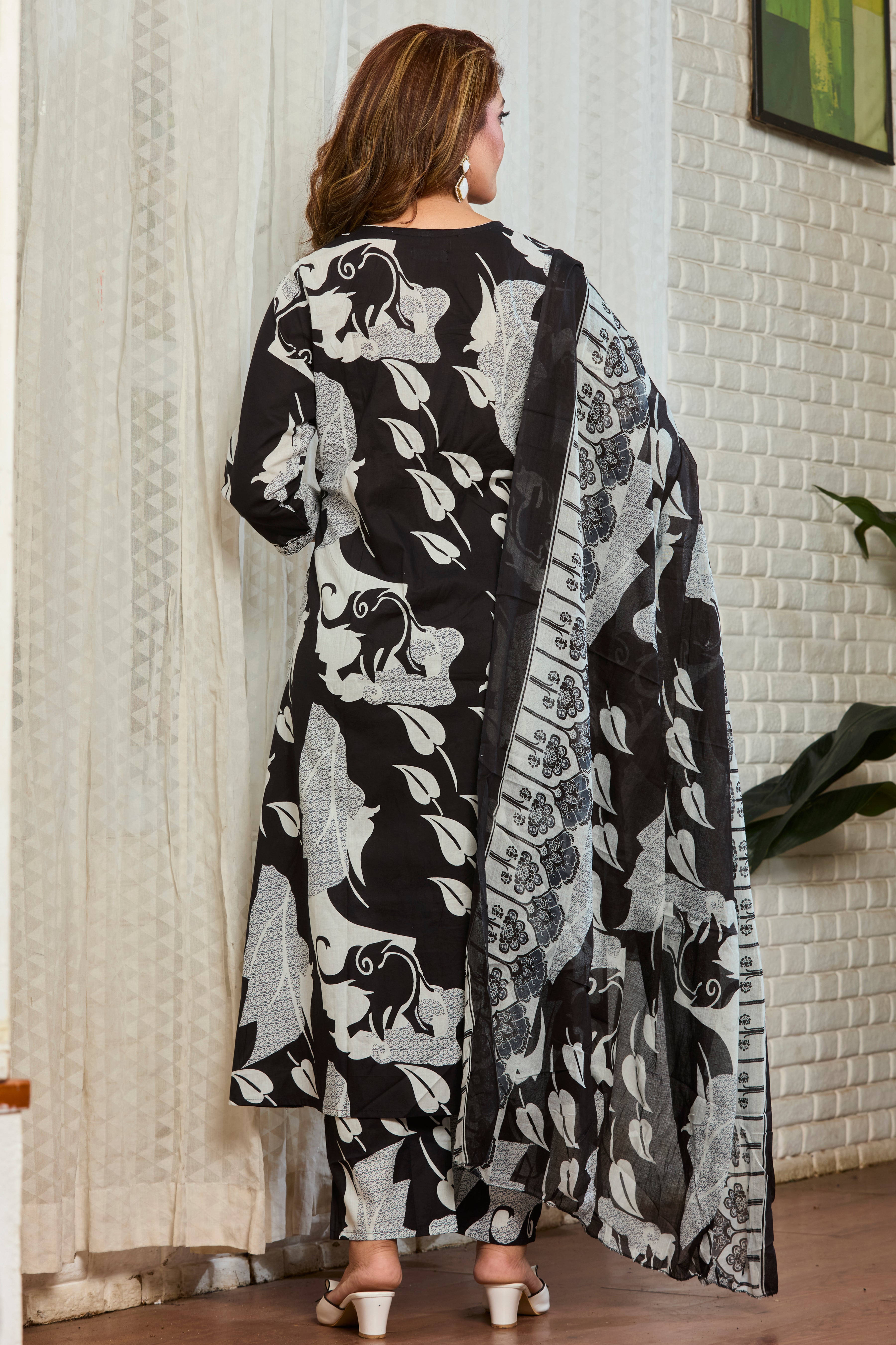Charcoal Black & Pearl White Hand Block Floral Print A-Line Kurta with Lightweight cotton dupatta